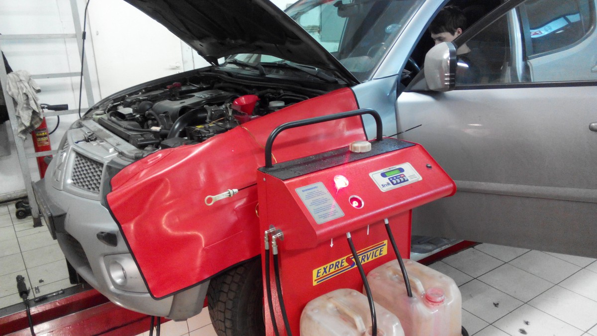 Замена масла в АКПП Mitsubishi L200 2011