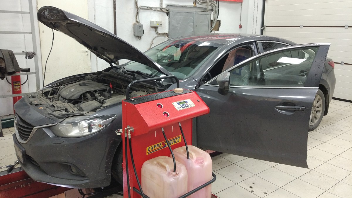 Замена масла в АКПП Mazda 6 2014