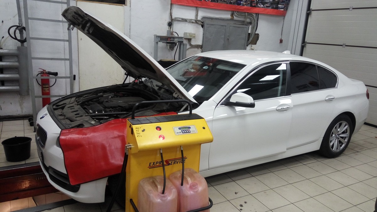 Замена масла в АКПП BMW 520d 2015
